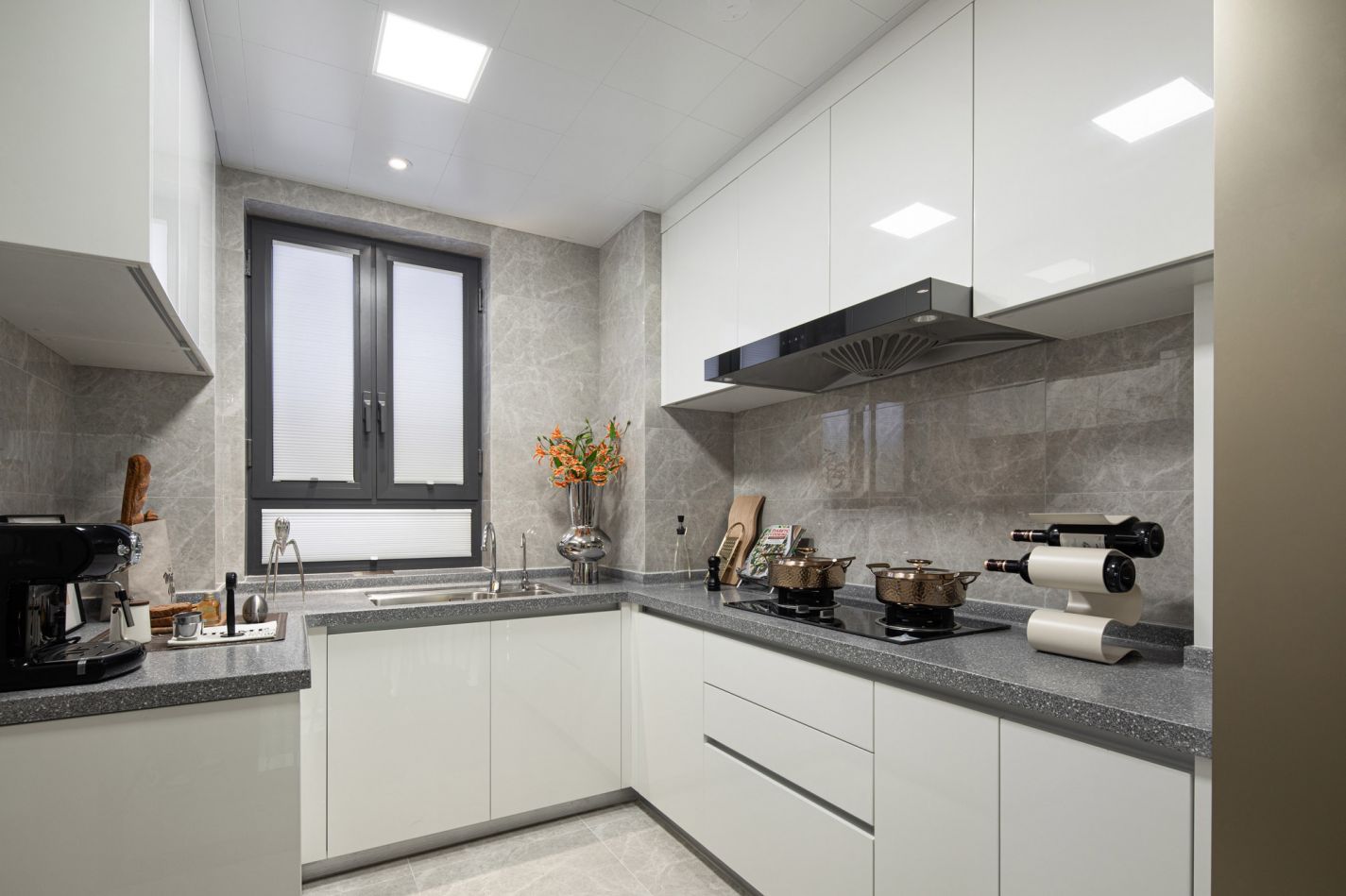 emcױ(й)ٷվ-EMC SPORTS